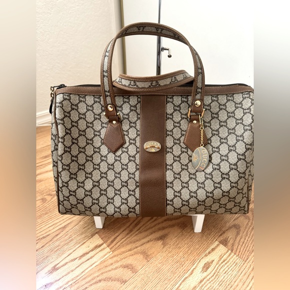 Vintage Gucci Plus Beige boston bag with charm - Picture 1 of 7